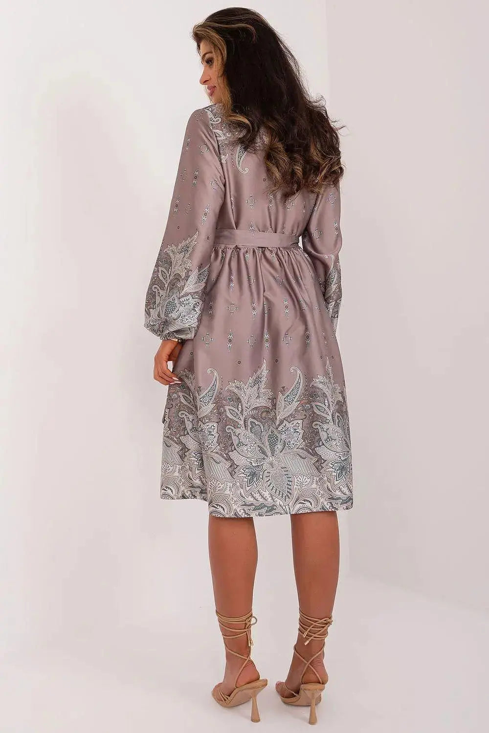Lakerta cocktail dress with an elegant expression, ideal for many occasions  Adomoo