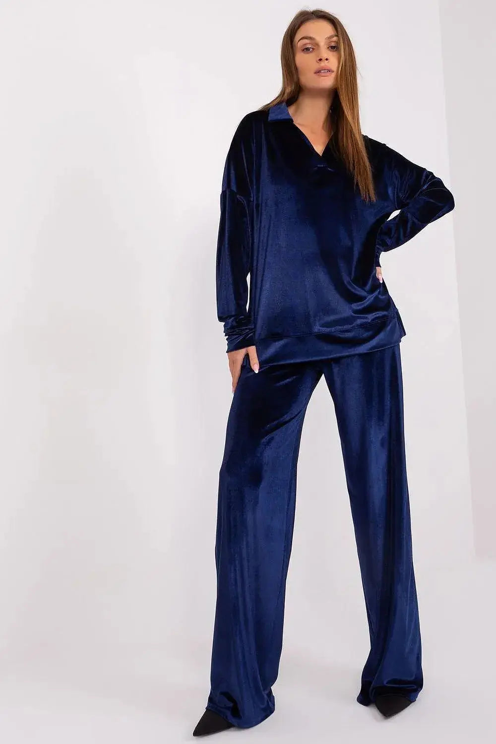 Lakerta stylish velour long-sleeve blouse with pants  Adomoo