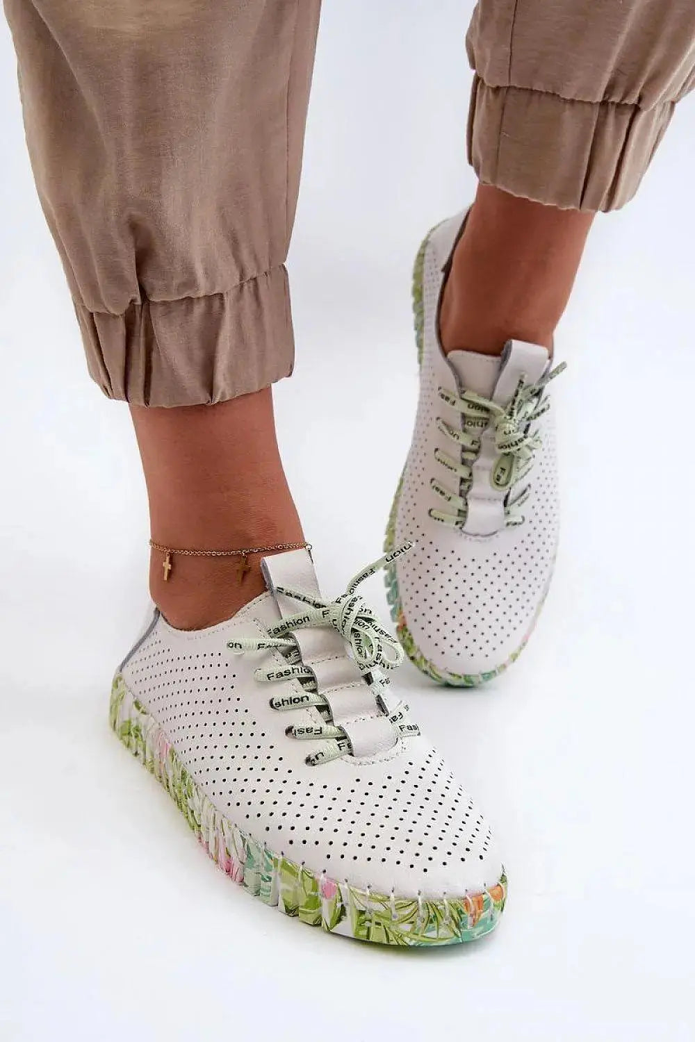 Low Shoes model 198007 Step in style  Adomoo