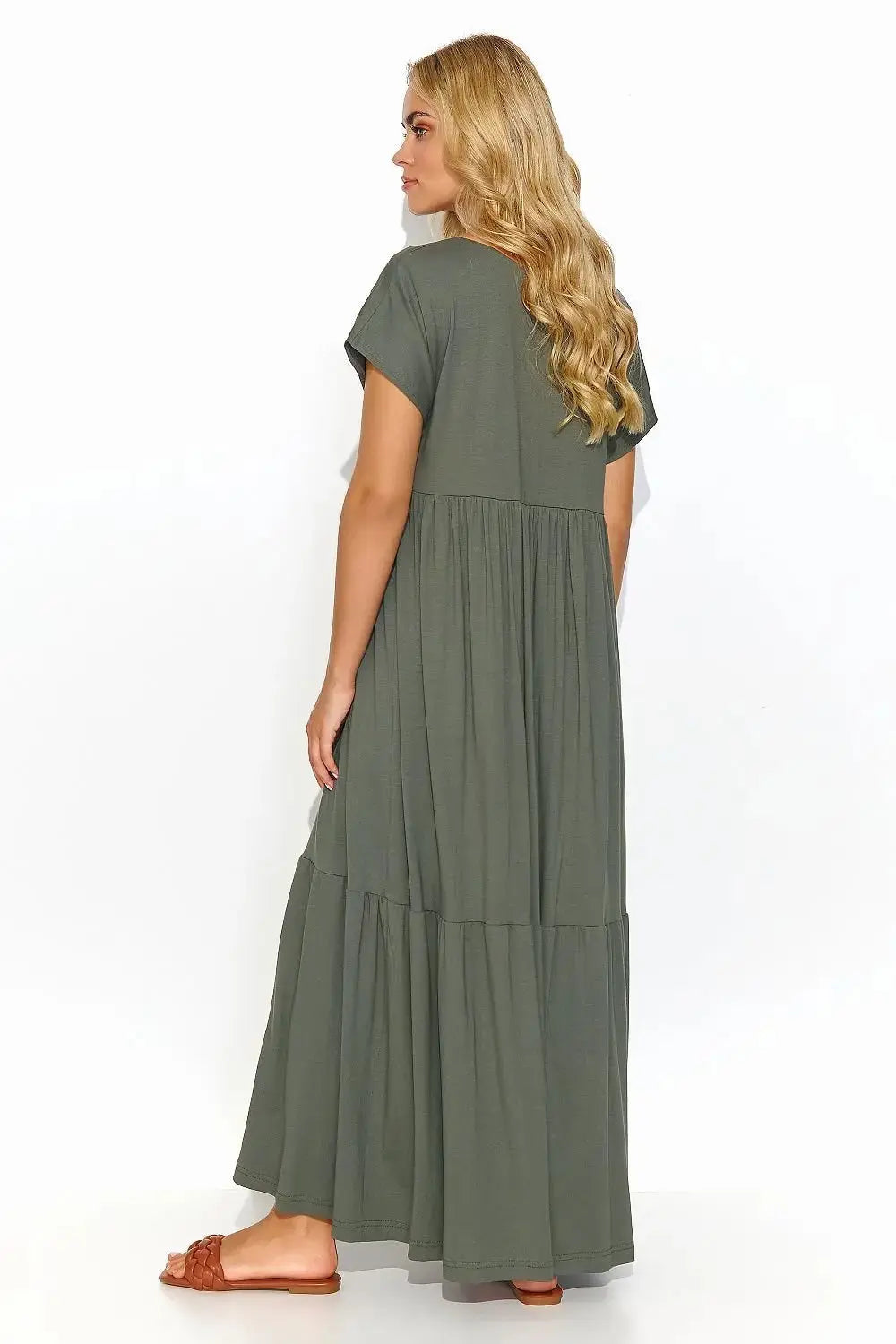 Makadamia airy, casual and fashionable maxi dress  Adomoo