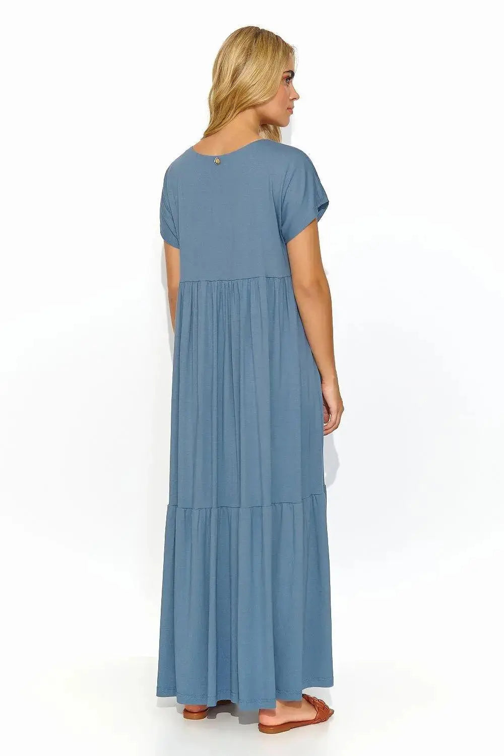 Makadamia airy, casual and fashionable maxi dress  Adomoo