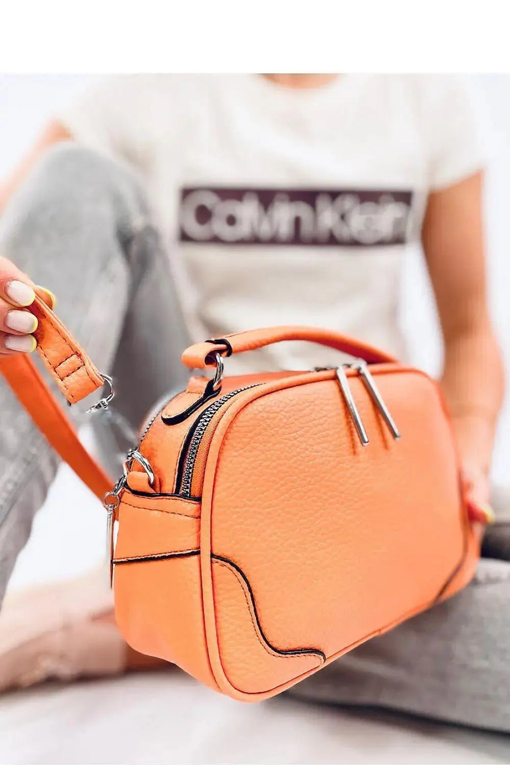 Messenger bag model 195119 Inello  Adomoo