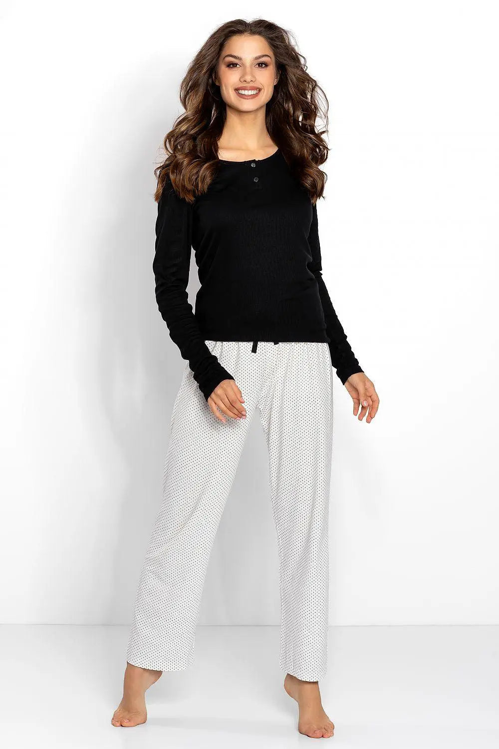 Momenti Per Me black-ecru fashionable womens pajamas  Adomoo