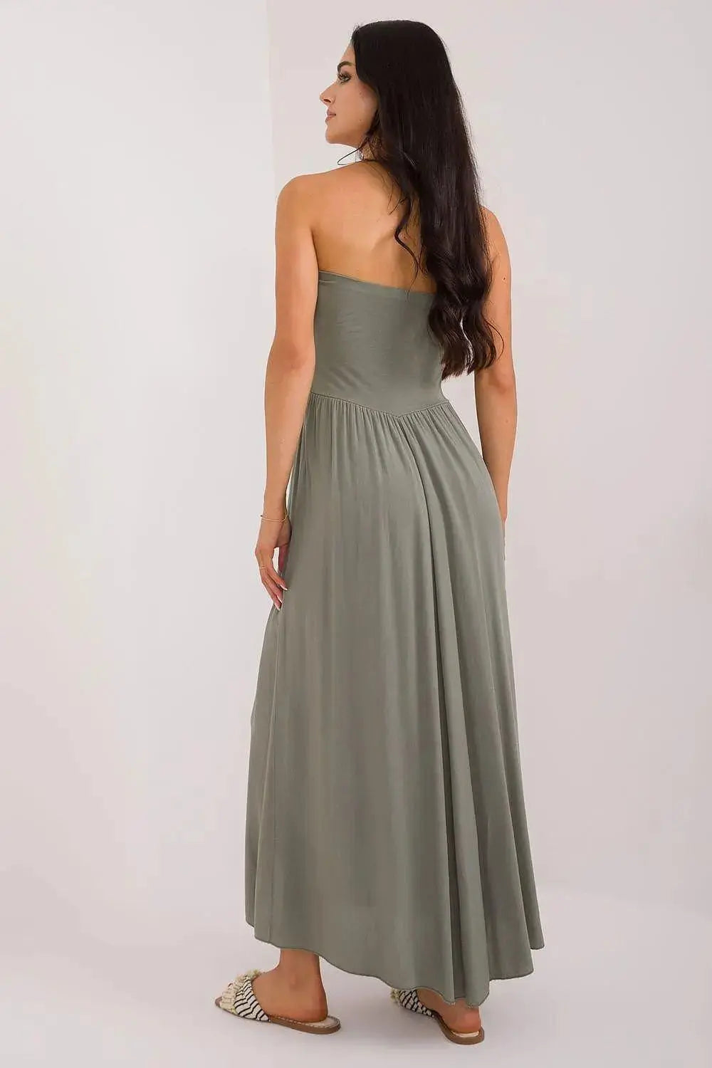Och Bella smooth, solid material casual maxi skirt  Adomoo