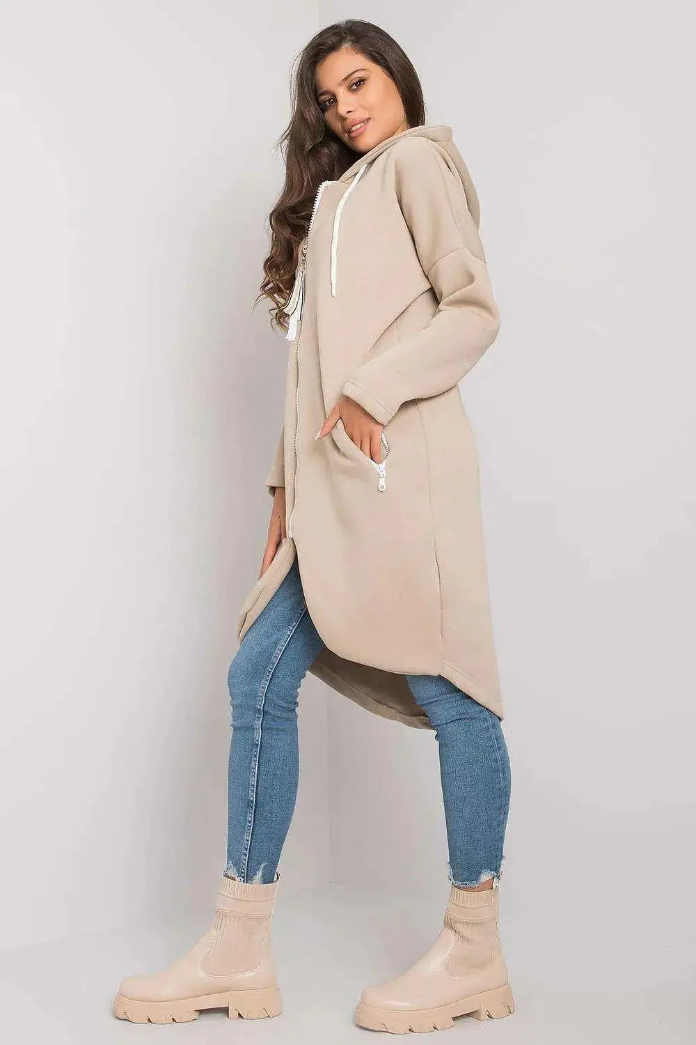 Relevance Womens sweatshirt with an extended cut  Adomoo