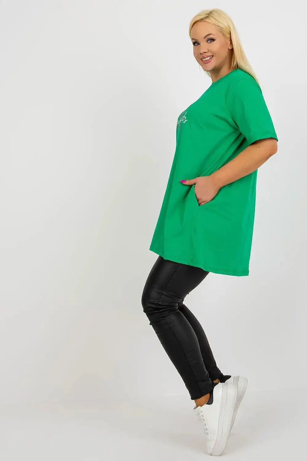 Relevance short sleeves and round neckline blouse  Adomoo