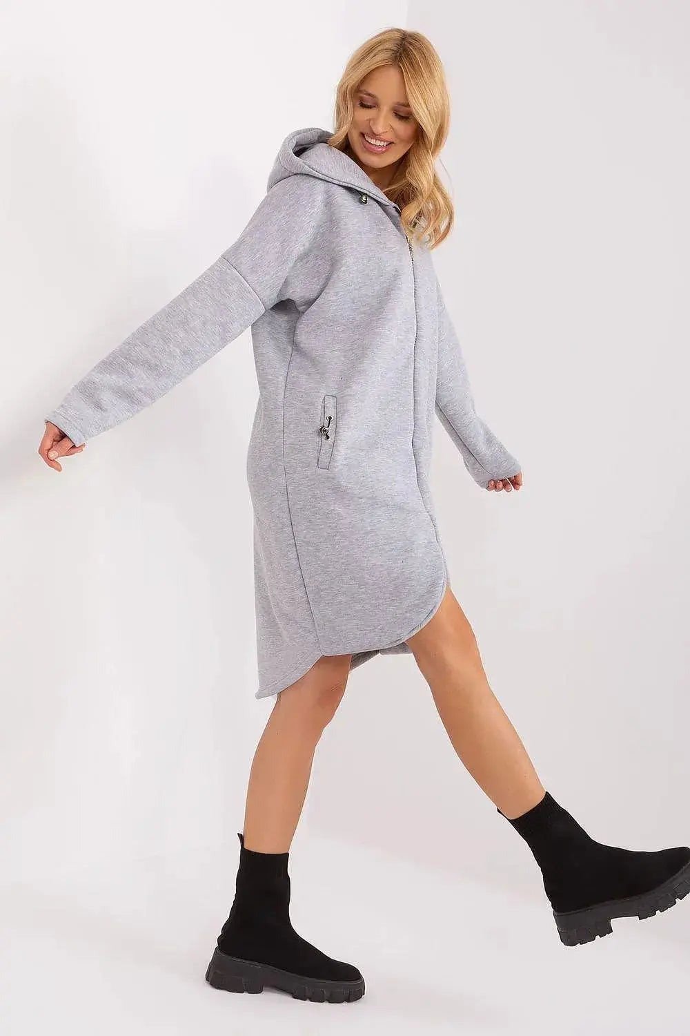 Relevance sporty style extended sweatshirt  Adomoo