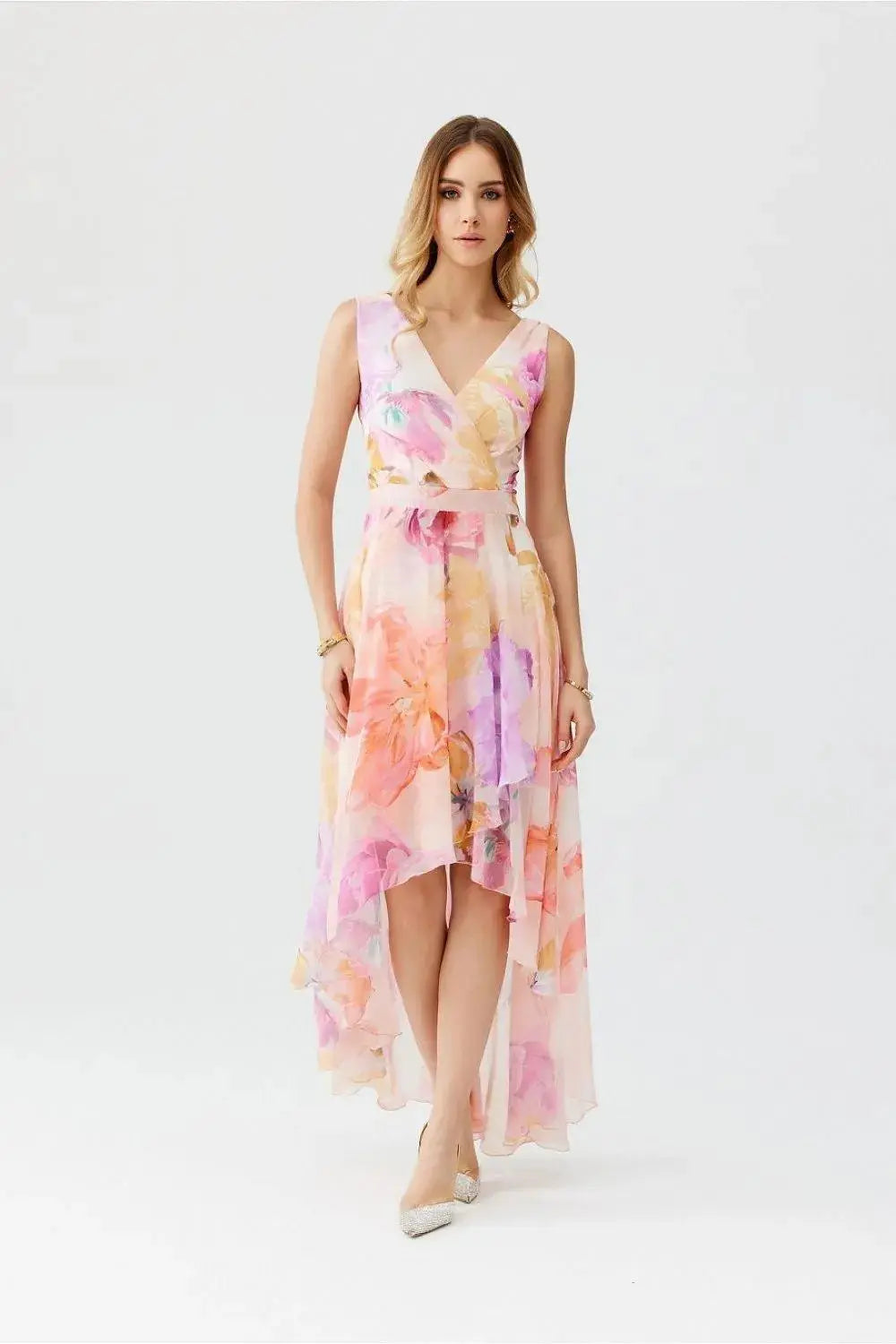 Roco Fashion maxi dress is made of light and delicate chiffon, which will be very comfortable to wear  Adomoo