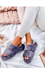 Slippers model 190360 Inello  Adomoo