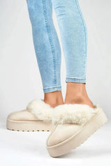 Slippers model 191320 PRIMO  Adomoo