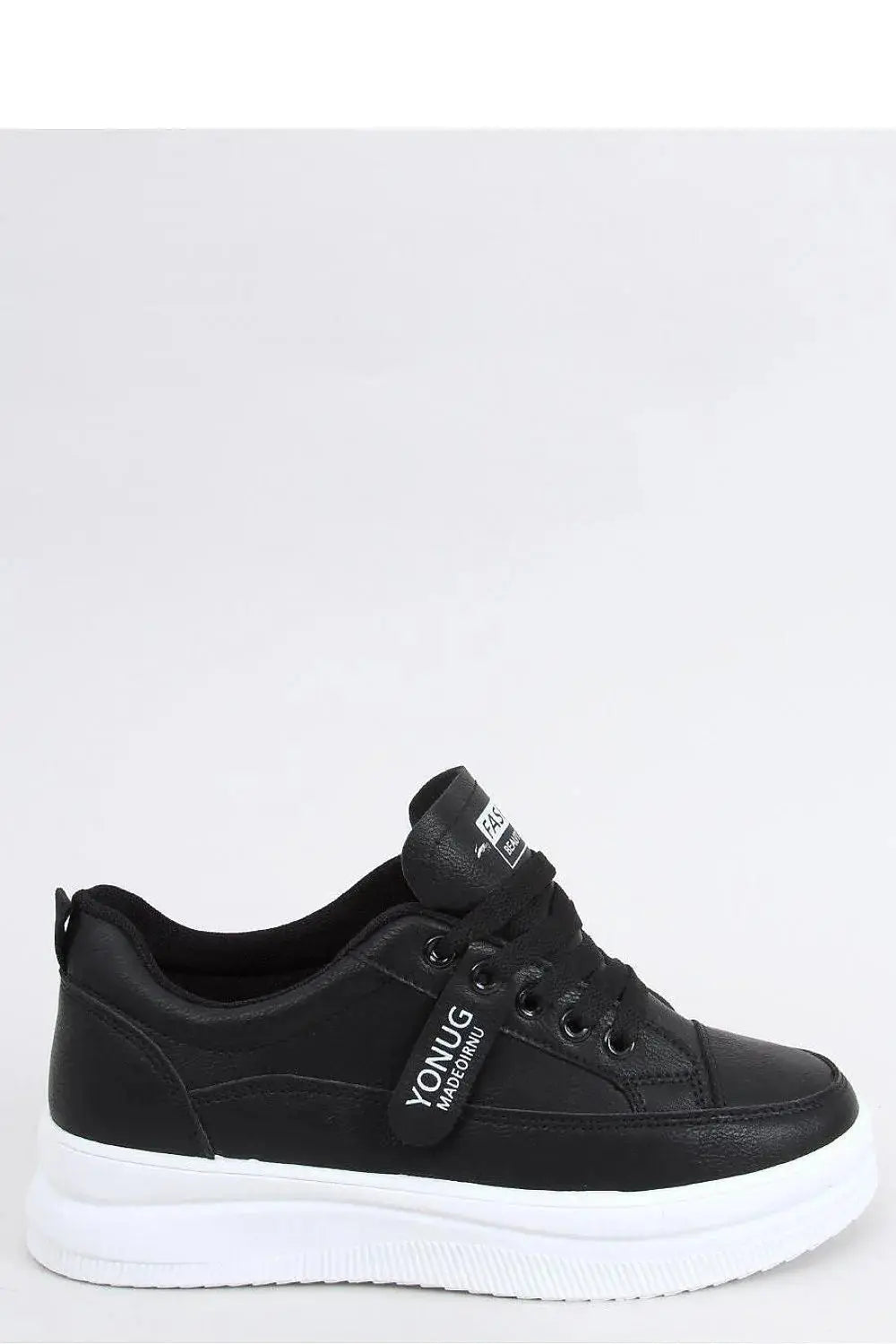 Sneakers model 162701 Inello  Adomoo