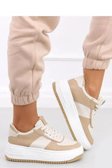 Sneakers model 163925 Inello  Adomoo