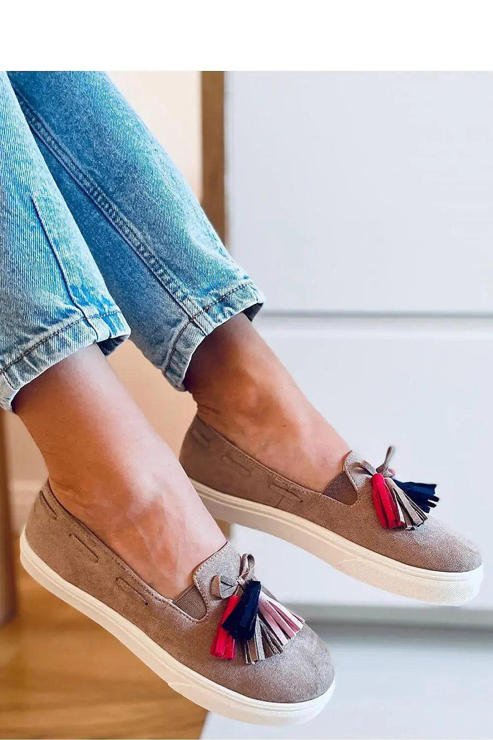 Sneakers model 170659 Inello  Adomoo