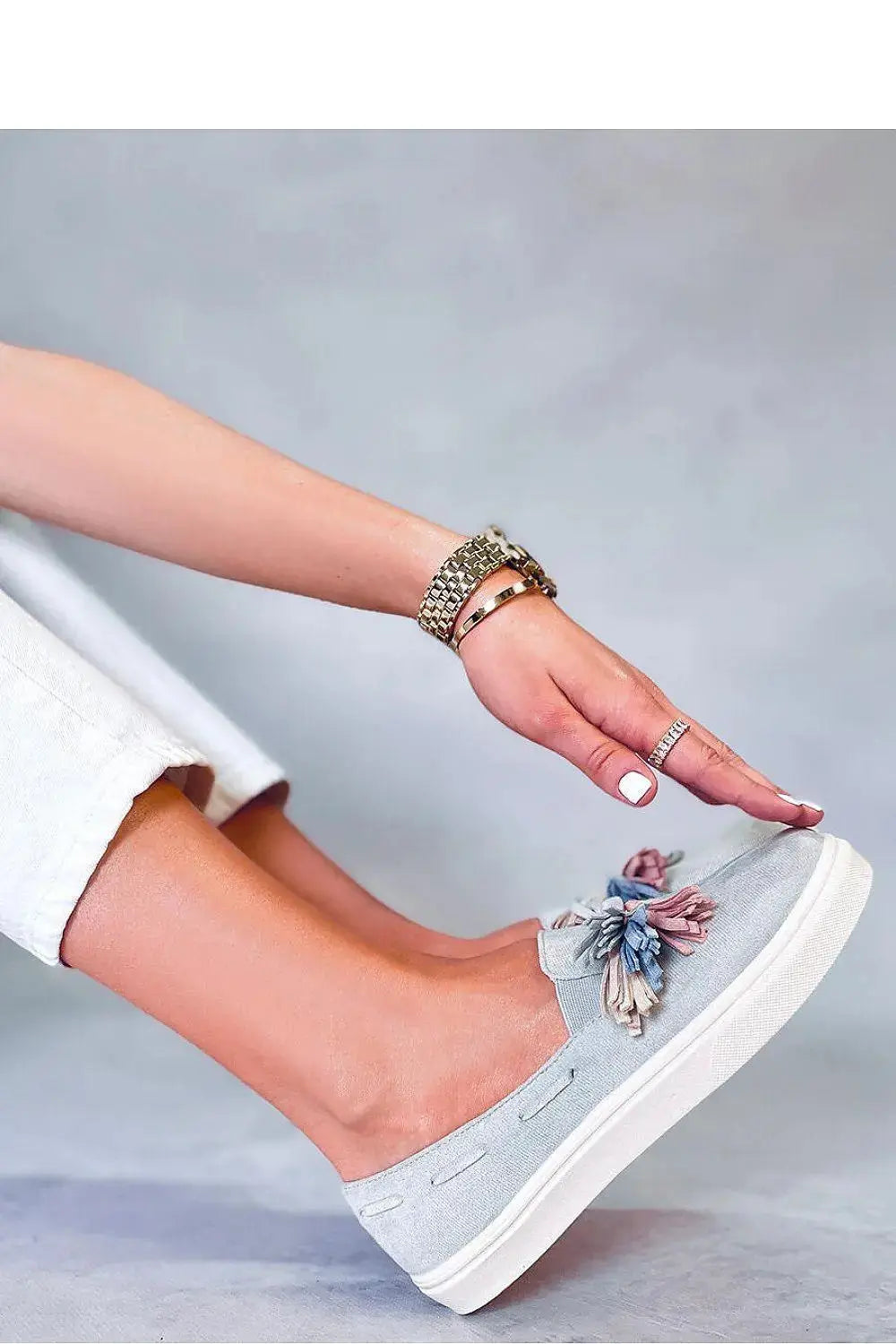 Sneakers model 176081 Inello  Adomoo