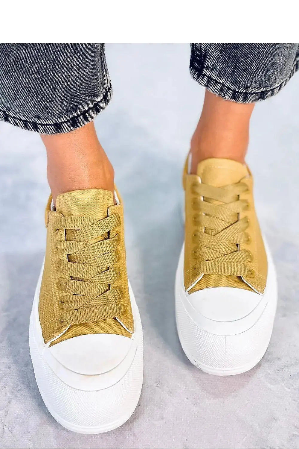 Sneakers model 177310 Inello  Adomoo