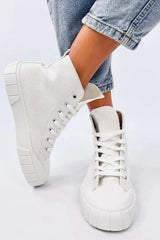 Sneakers model 195528 Inello  Adomoo
