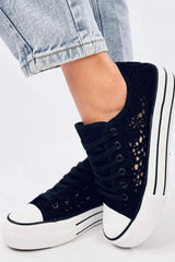 Sneakers model 195555 Inello  Adomoo