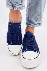 Sneakers model 195620 Inello  Adomoo