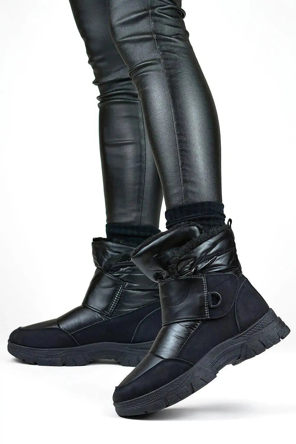 Snow boots model 191283 PRIMO  Adomoo
