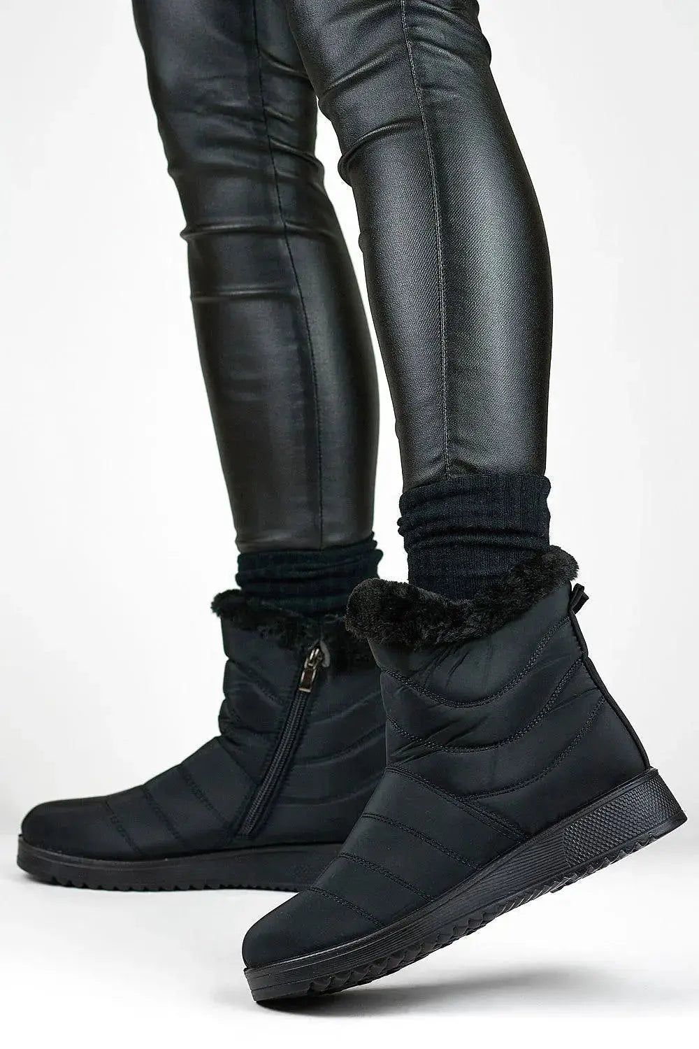 Snow boots model 191319 PRIMO  Adomoo