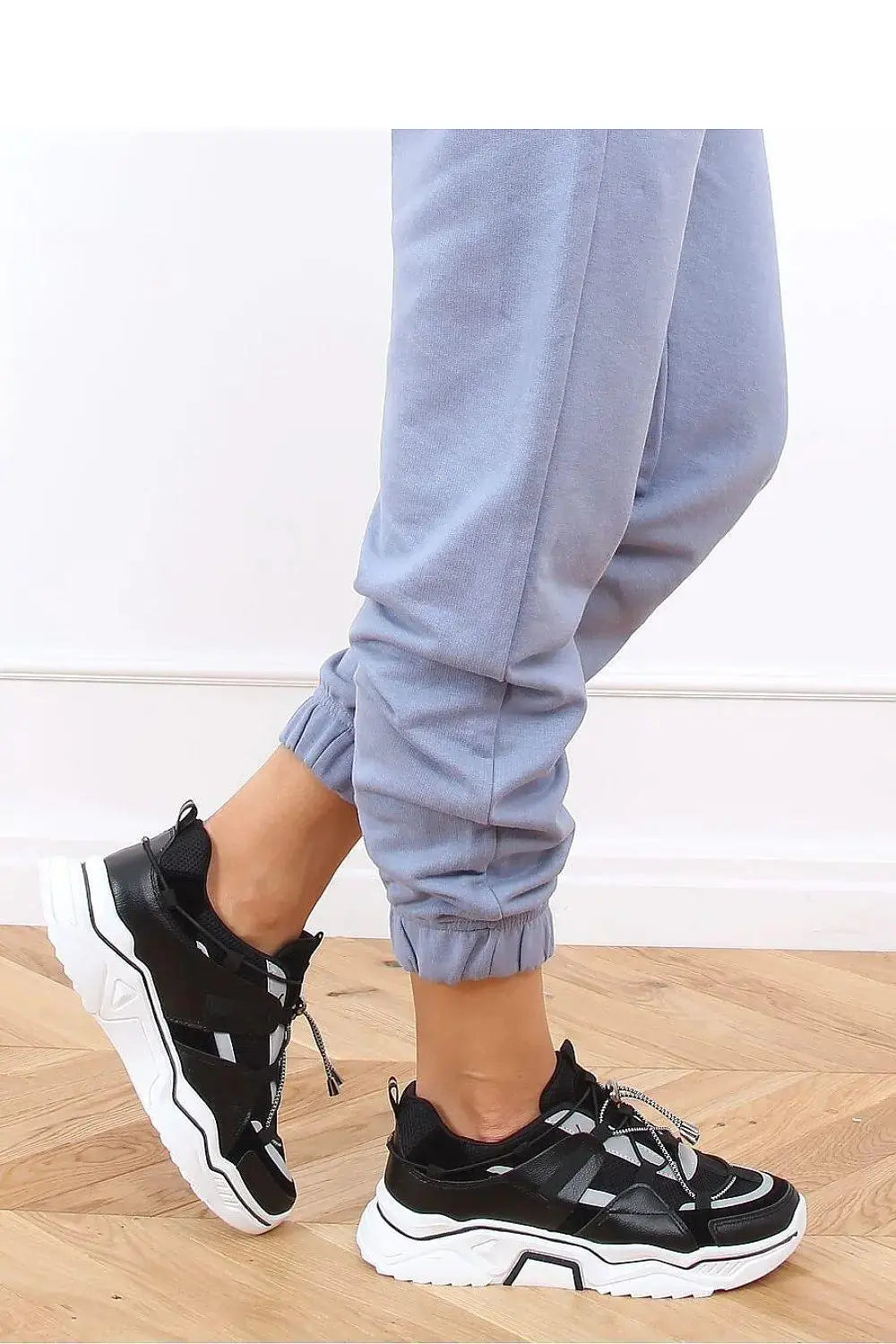 Sport Shoes model 153135 Inello  Adomoo