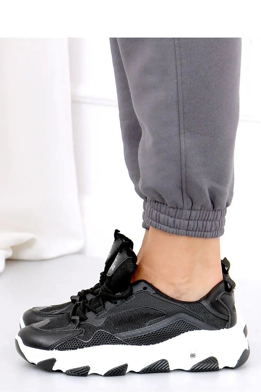 Sport Shoes model 158839 Inello  Adomoo