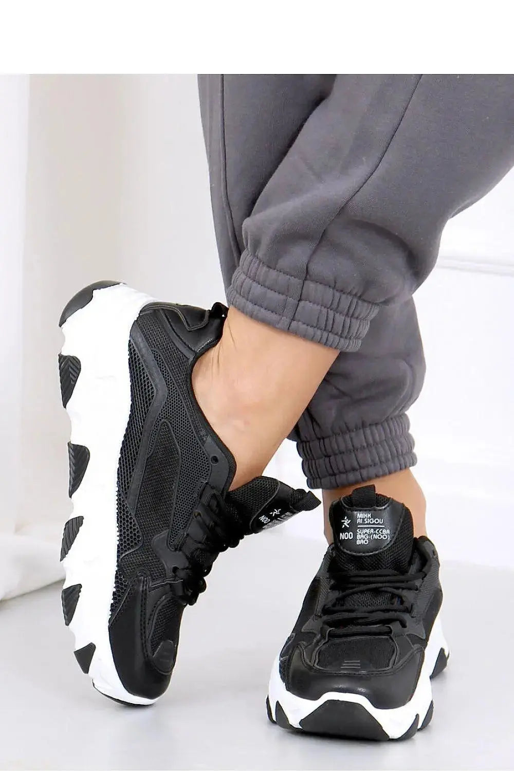 Sport Shoes model 158839 Inello  Adomoo