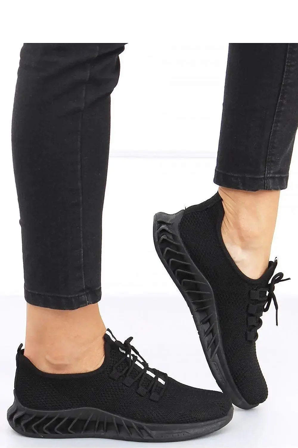 Sport Shoes model 162981 Inello  Adomoo