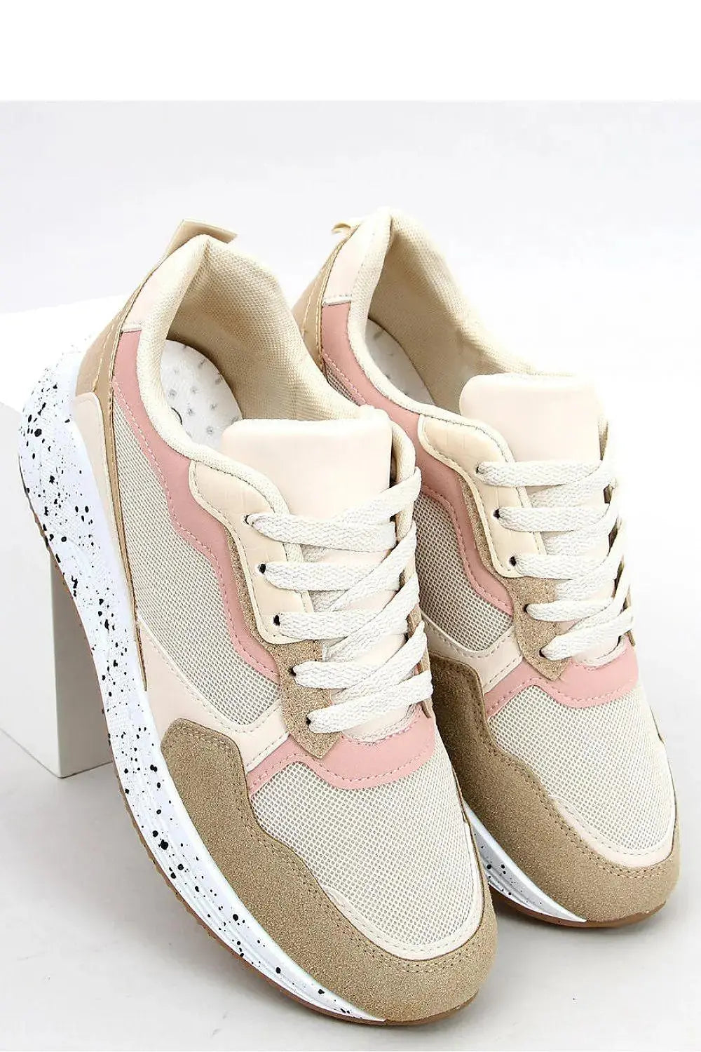 Sport Shoes model 166604 Inello  Adomoo