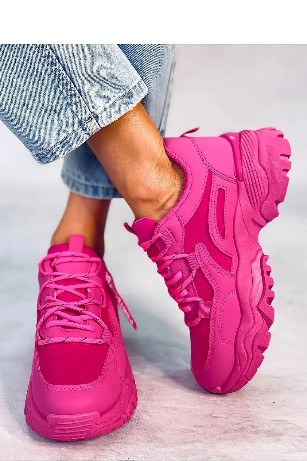 Sport Shoes model 177300 Inello  Adomoo