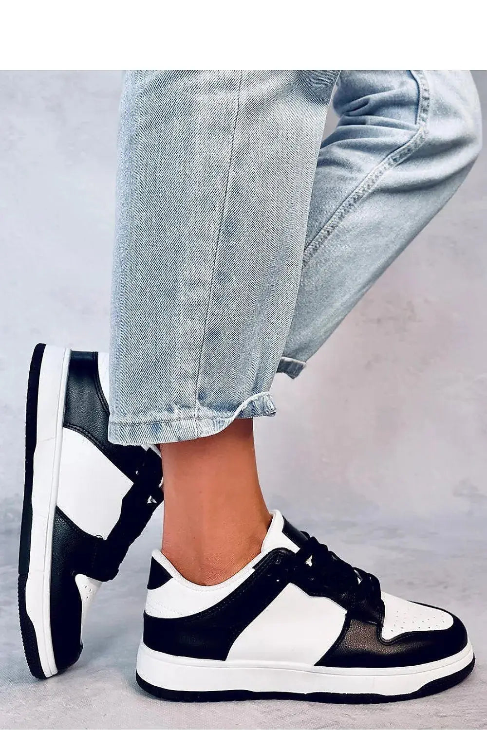 Sport Shoes model 184224 Inello  Adomoo