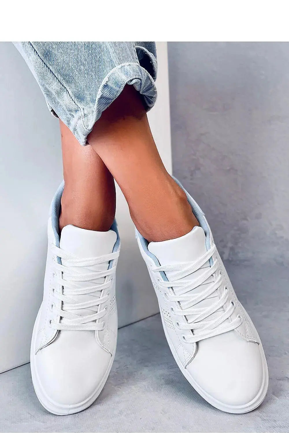 Sport Shoes model 184234 Inello  Adomoo