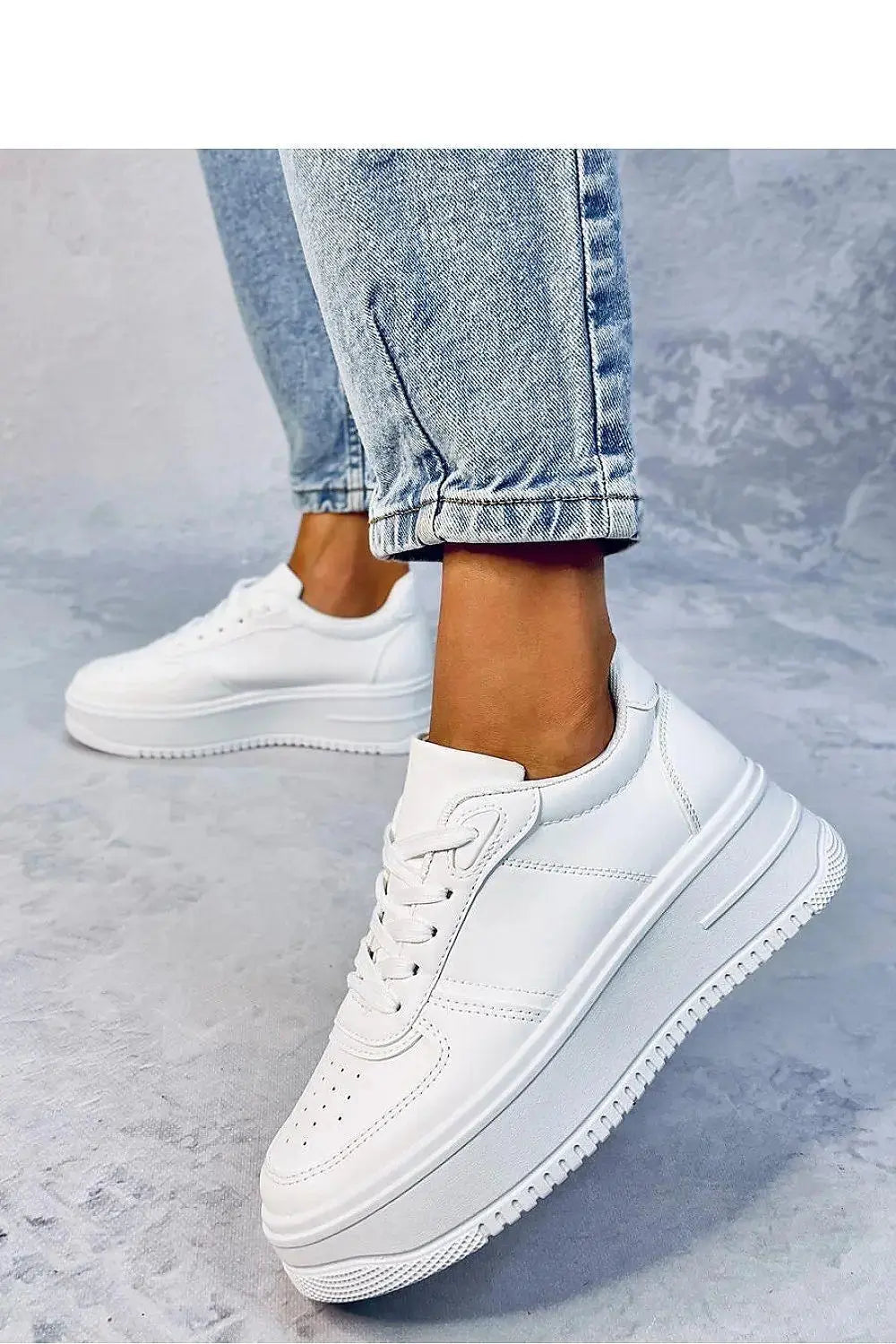 Sport Shoes model 184248 Inello  Adomoo