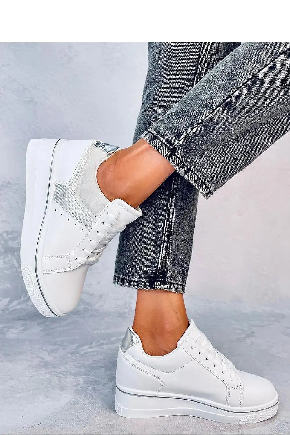 Sport Shoes model 184251 Inello  Adomoo