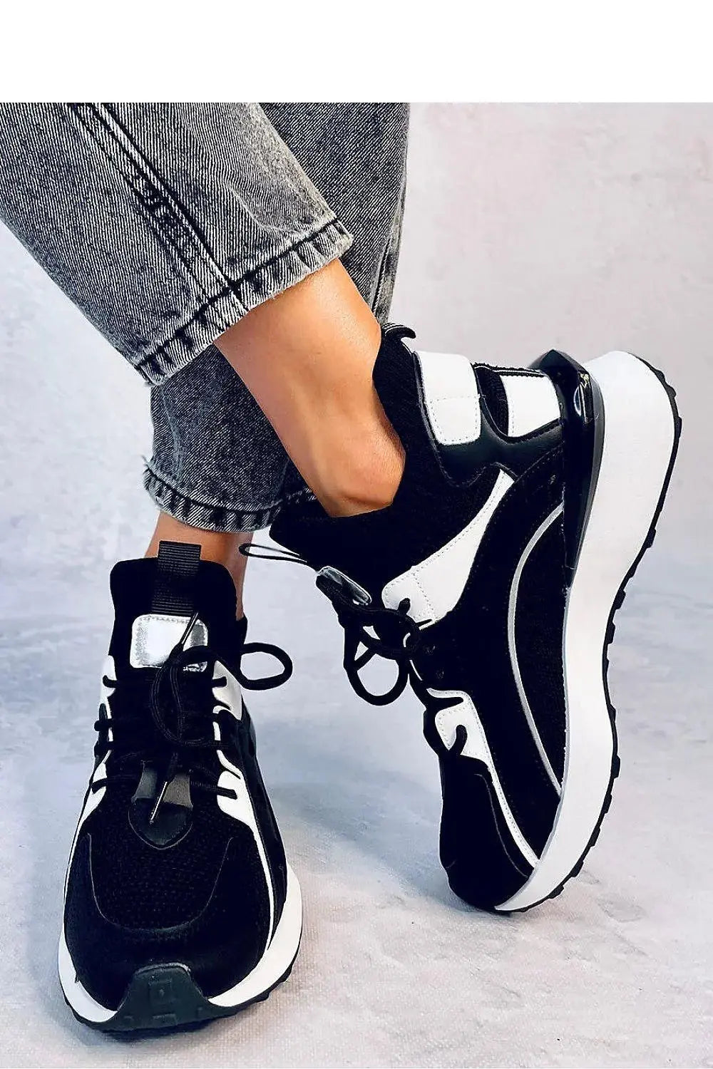 Sport Shoes model 184352 Inello  Adomoo