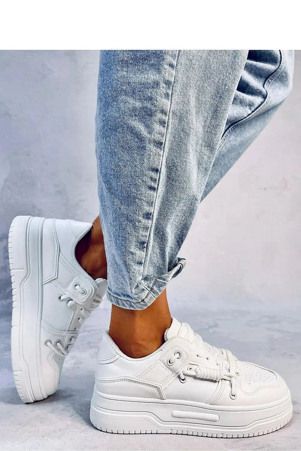 Sport Shoes model 184356 Inello  Adomoo