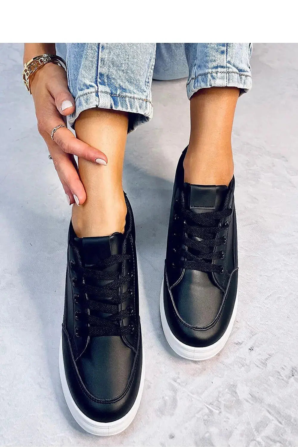 Sport Shoes model 184363 Inello  Adomoo