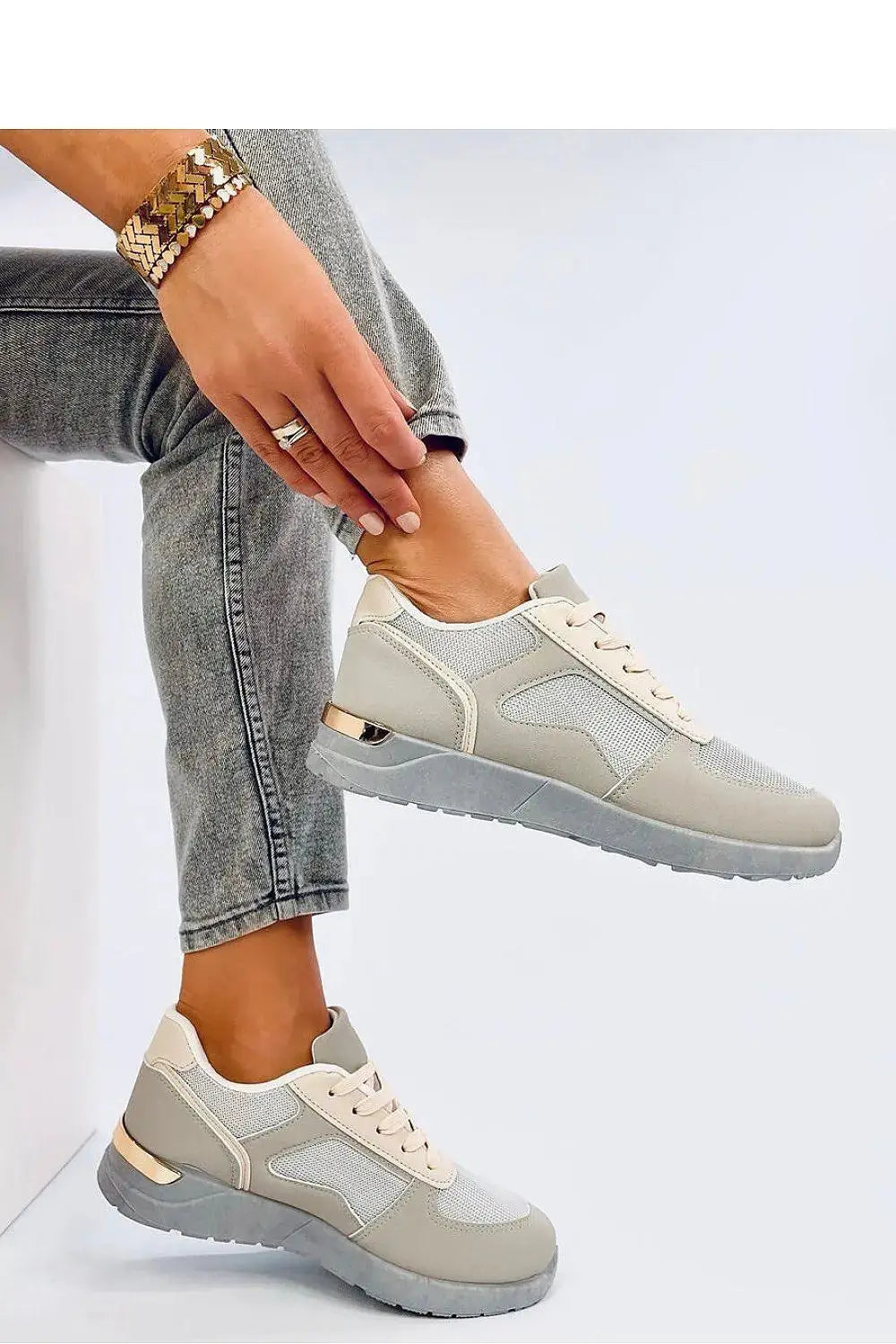 Sport Shoes model 192604 Inello  Adomoo