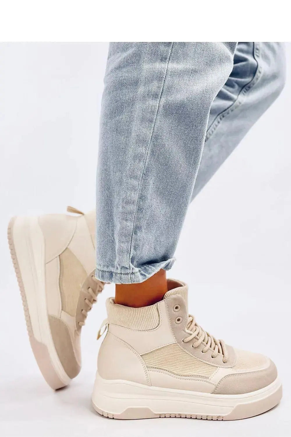 Sport Shoes model 193304 Inello  Adomoo