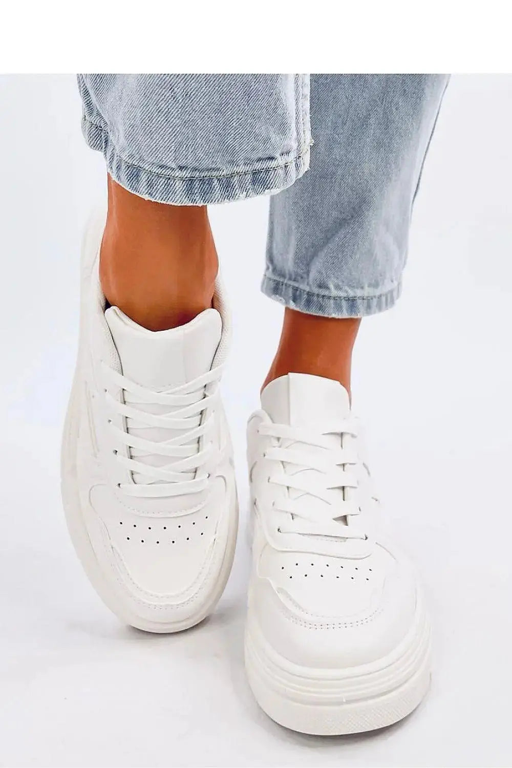 Sport Shoes model 193385 Inello  Adomoo