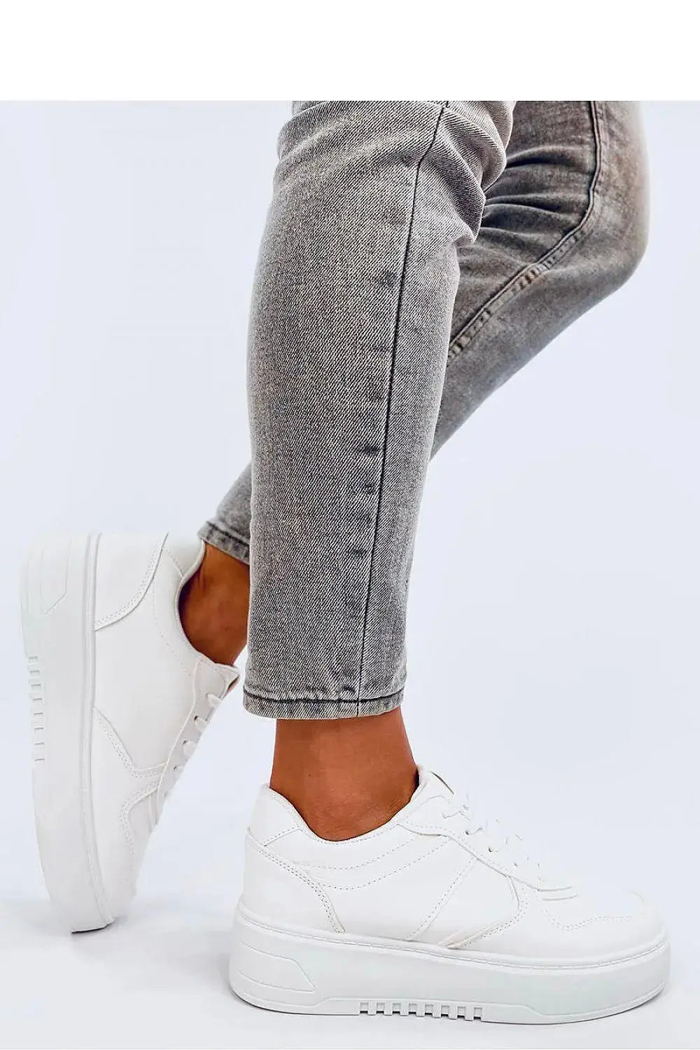 Sport Shoes model 194636 Inello  Adomoo