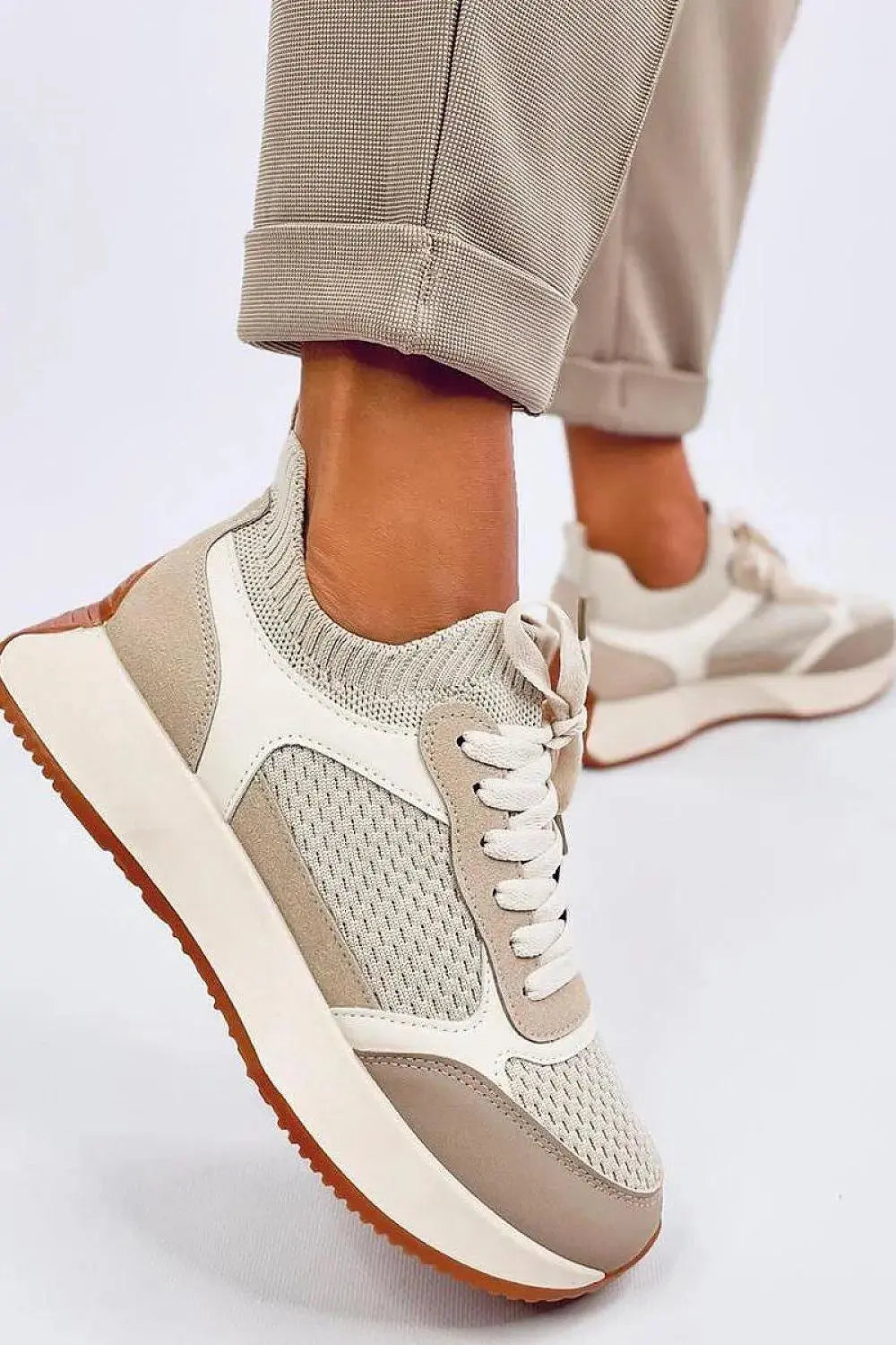 Sport Shoes model 195515 Inello  Adomoo