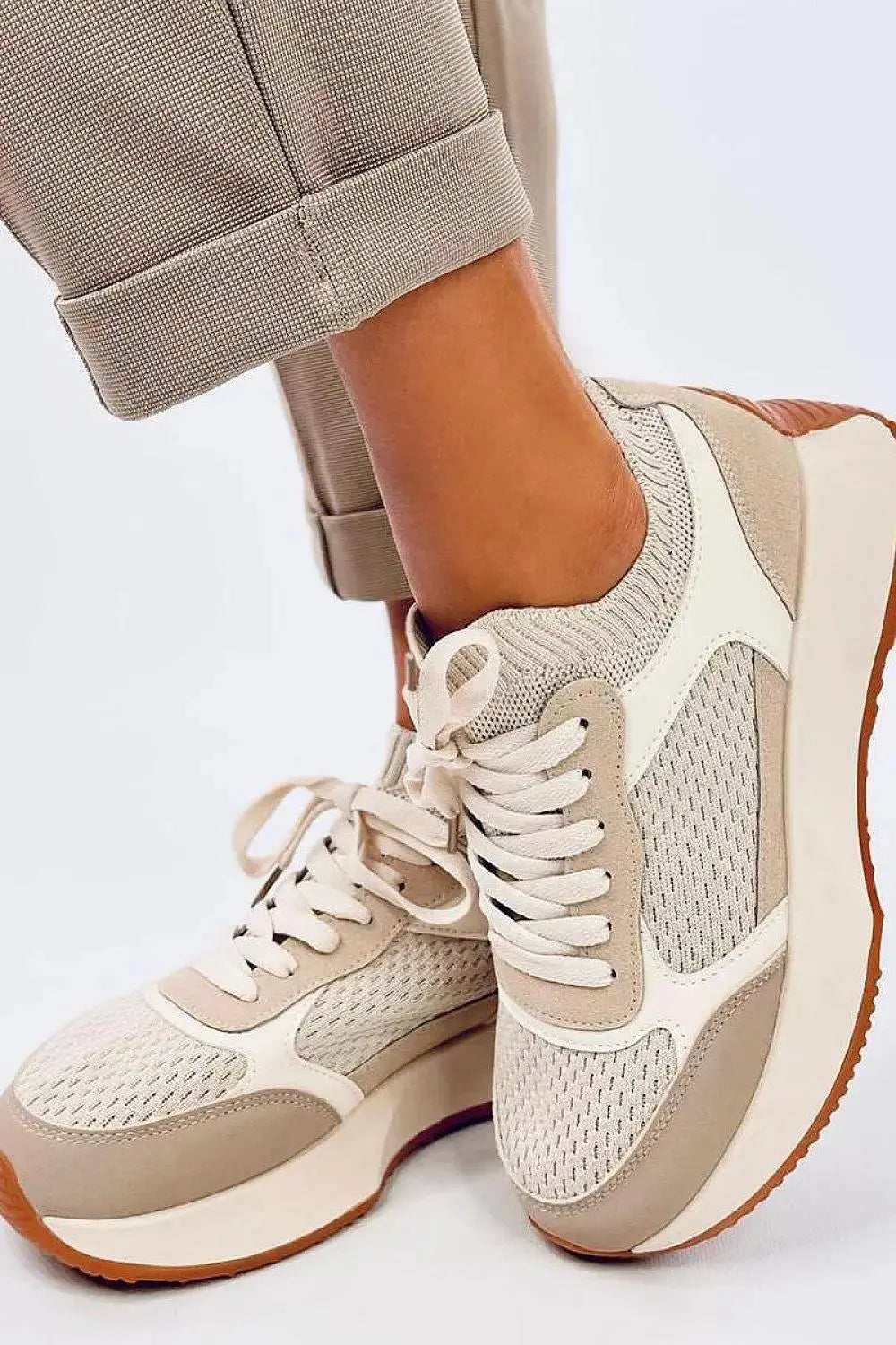 Sport Shoes model 195515 Inello  Adomoo