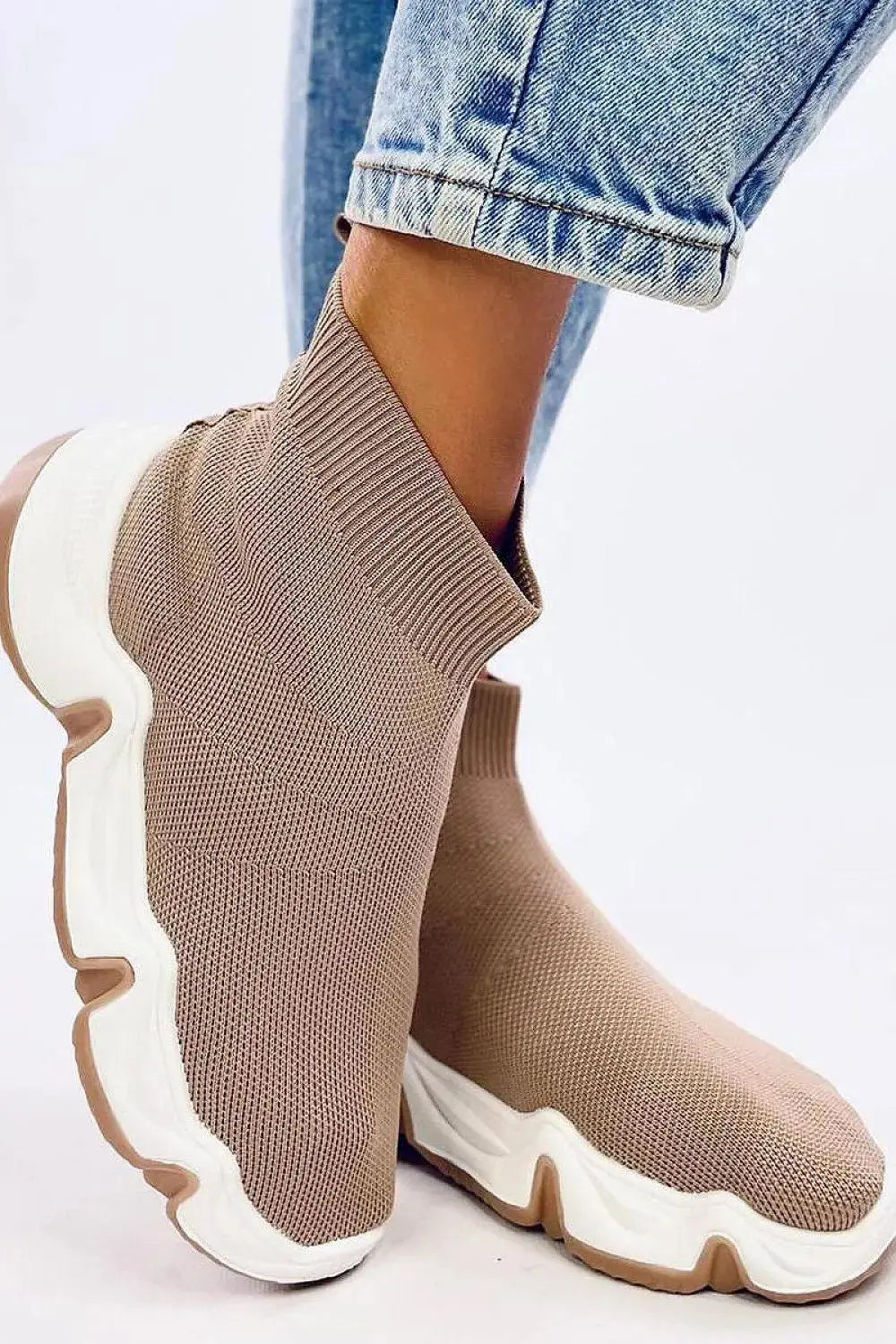 Sport Shoes model 197302 Inello  Adomoo