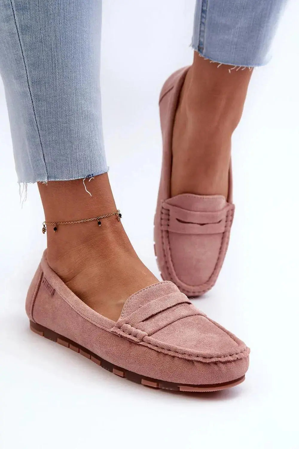 Step in style Women's moccasins from the BIG STAR brand  Adomoo