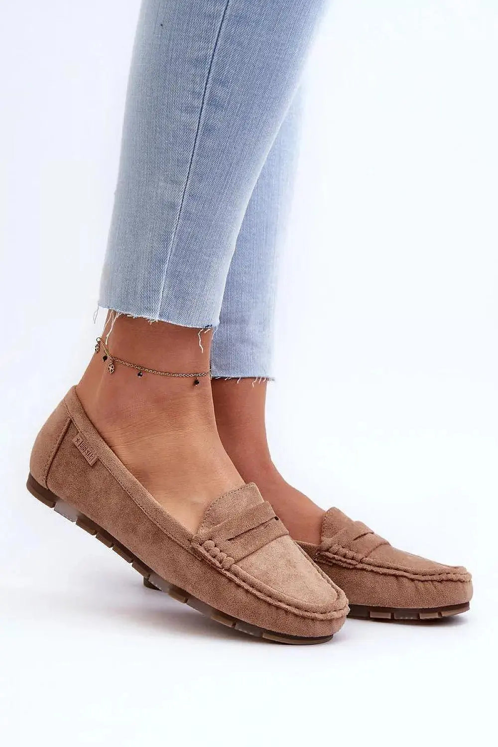 Step in style Women's moccasins from the BIG STAR brand  Adomoo