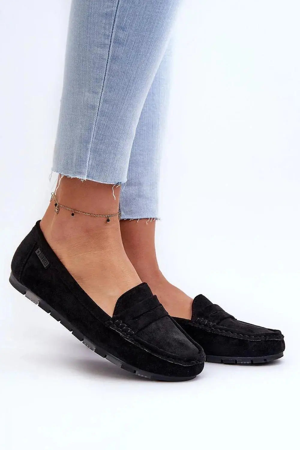 Step in style Women's moccasins from the BIG STAR brand  Adomoo