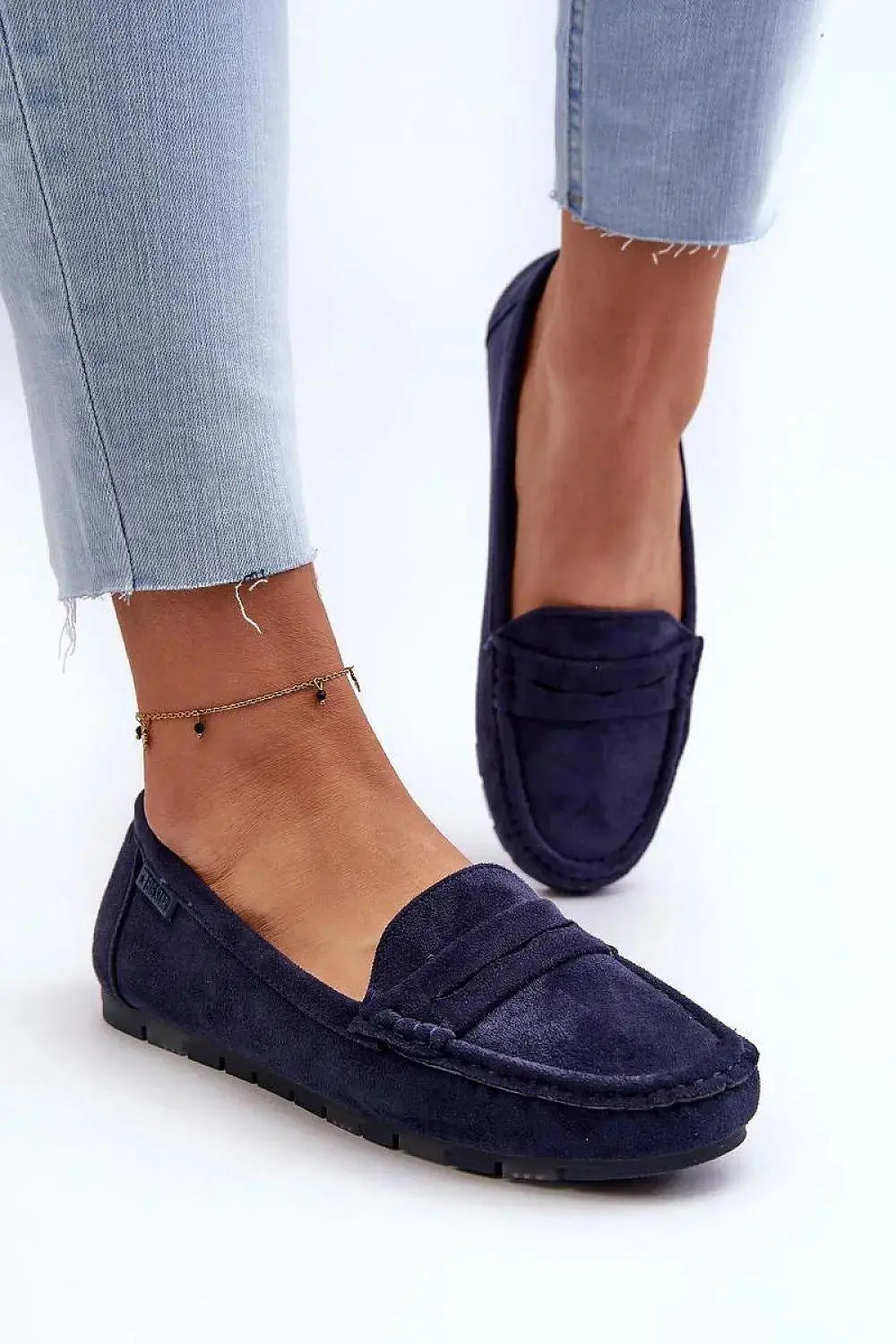 Step in style Women's moccasins from the BIG STAR brand  Adomoo