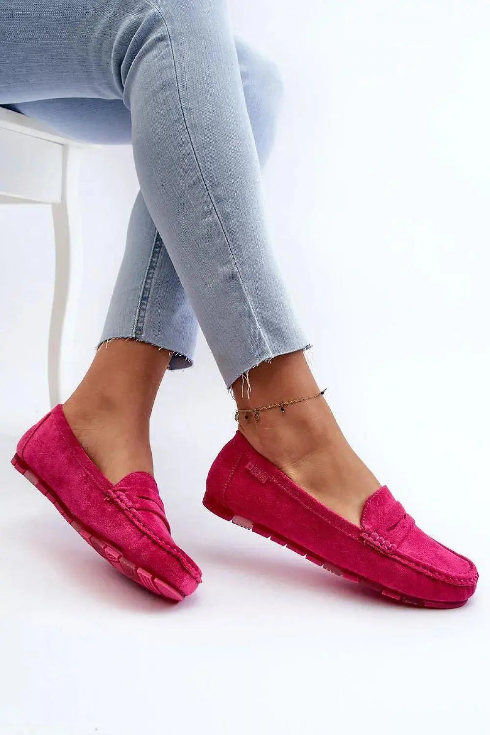 Step in style Women's moccasins from the BIG STAR brand  Adomoo