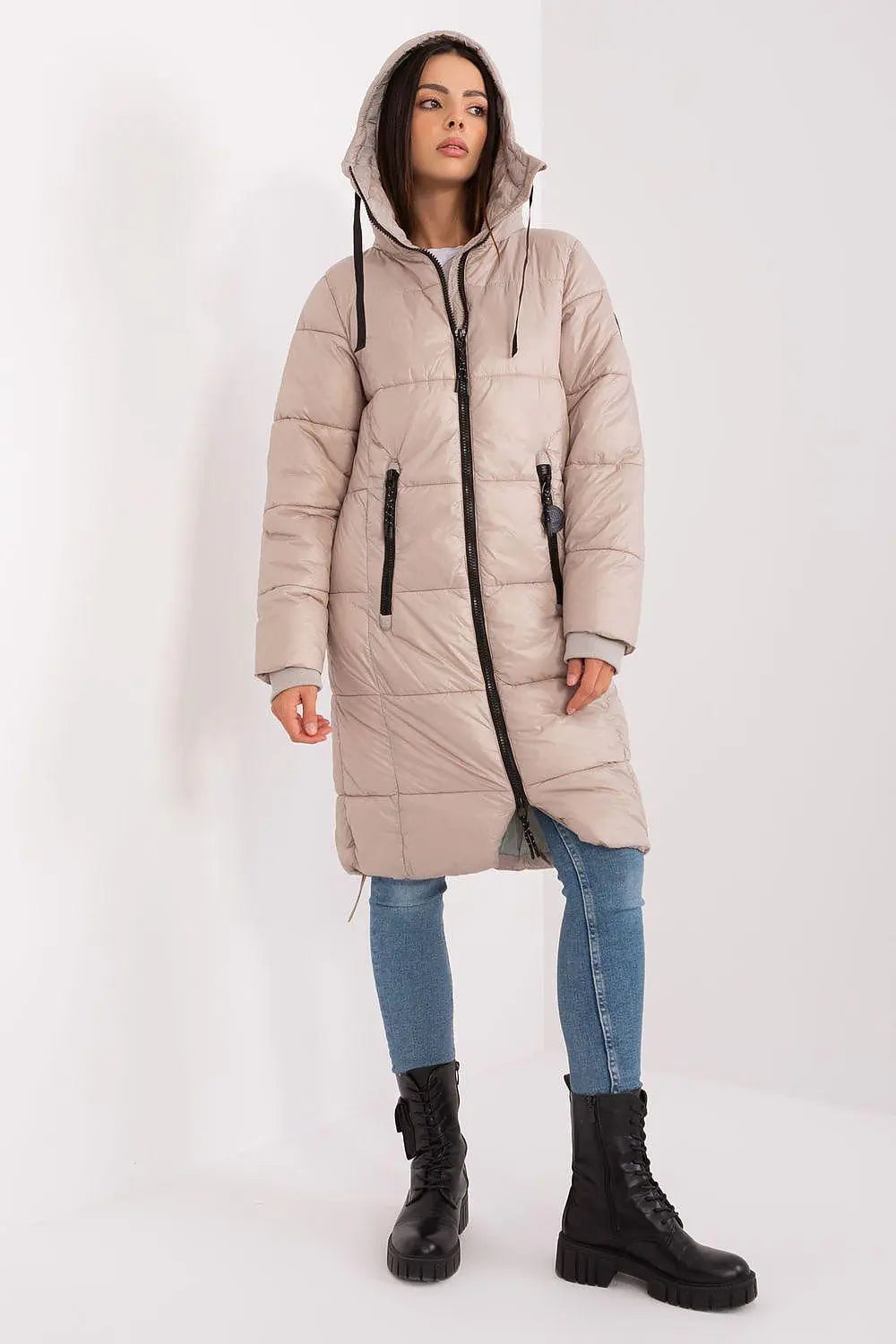 Sublevel quilted womens jacket  Adomoo